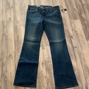 Kut from the Kloth Karen Baby bootcut